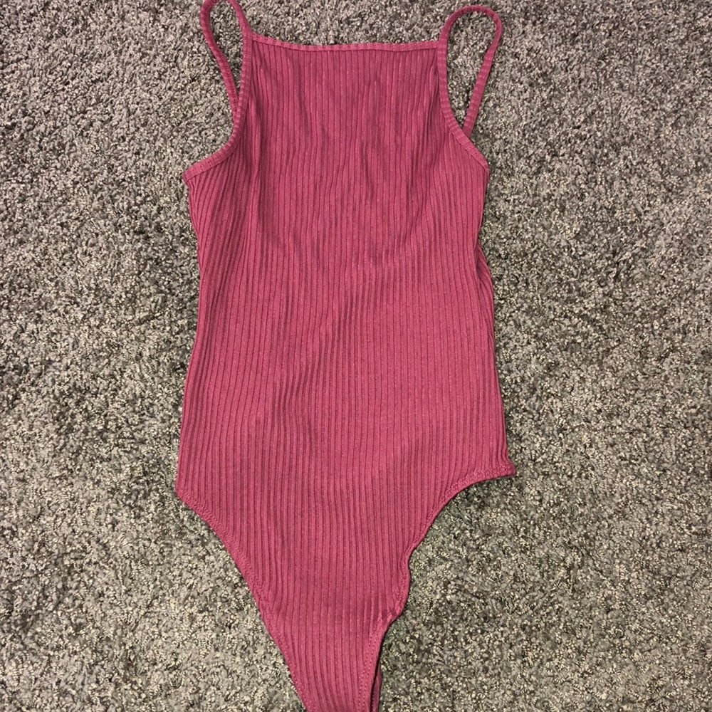 Aritzia maroon body suit